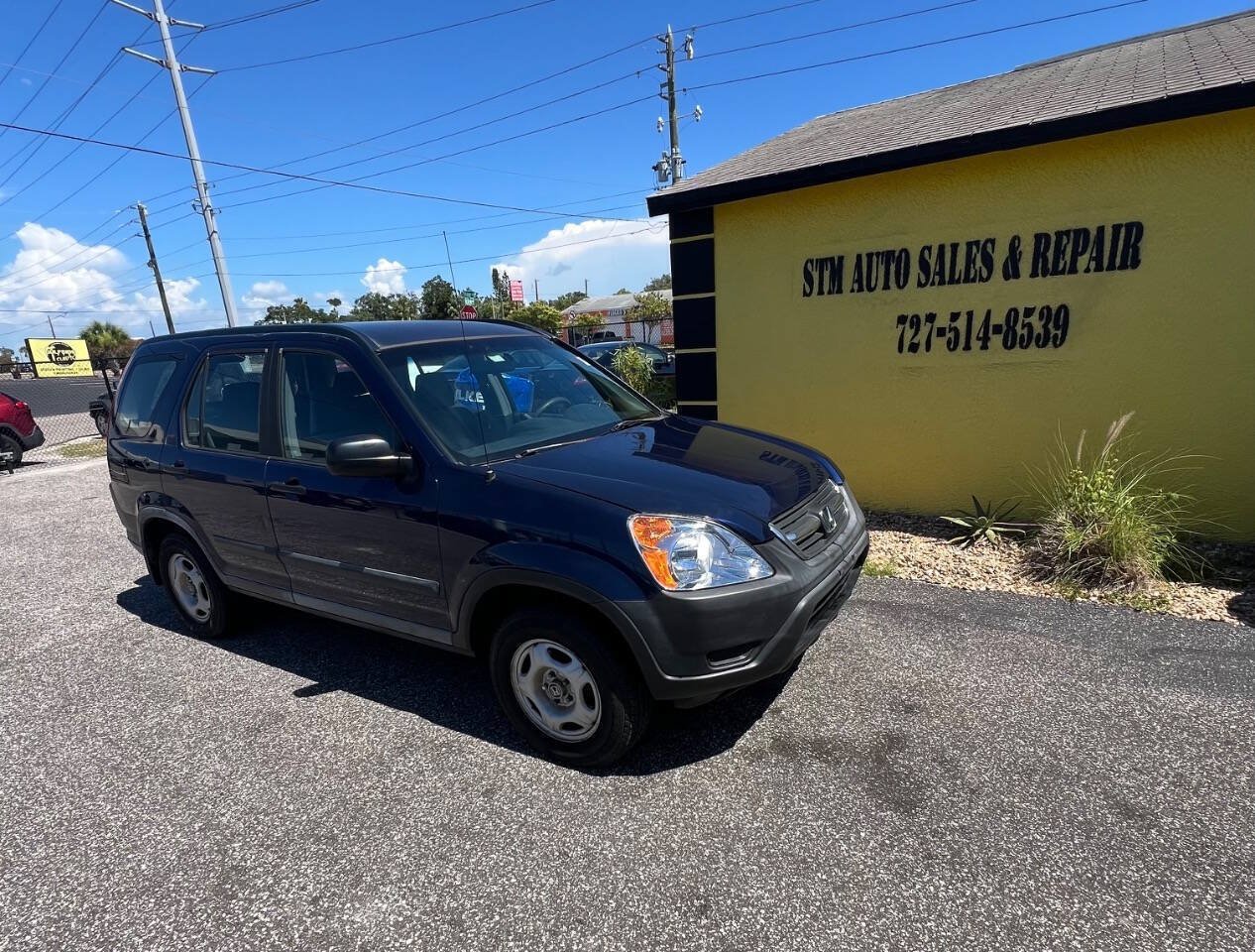 Used 2002 Honda CR-V LX image 2