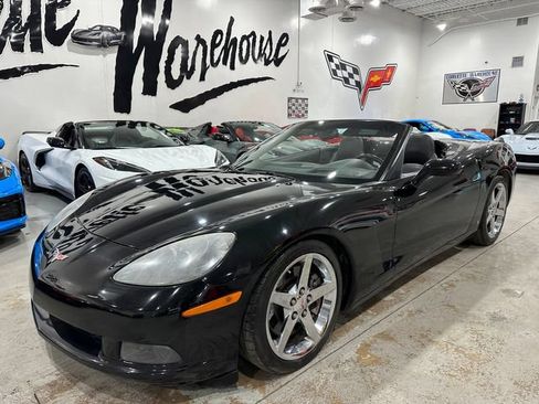Used 2007 Chevrolet Corvette Convertible w/ Preferred Equipment Group RWD image 28