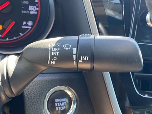 Used 2023 Toyota Camry XSE FWD image 23