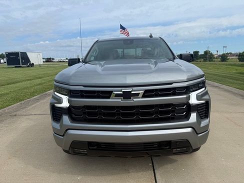 Used 2025 Chevrolet Silverado 1500 RST w/ Dark Appearance Package AWD/4WD image 10