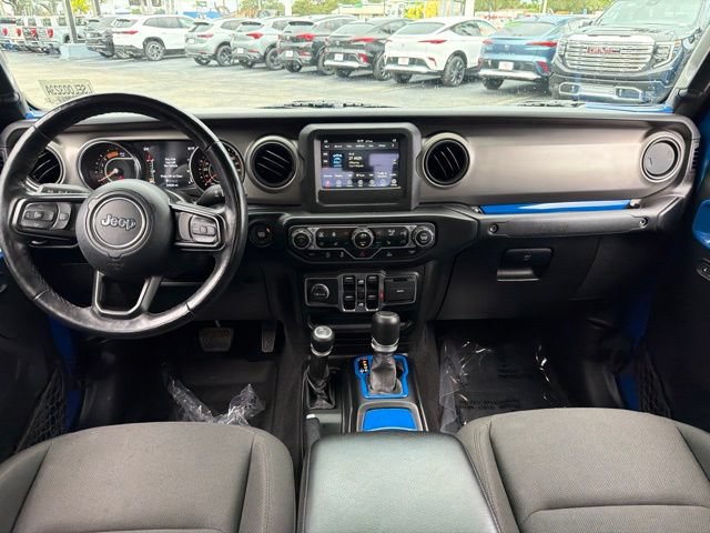 Used 2021 Jeep Gladiator Sport AWD/4WD image 15
