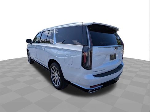 Used 2021 Cadillac Escalade ESV Premium Luxury Platinum RWD image 6