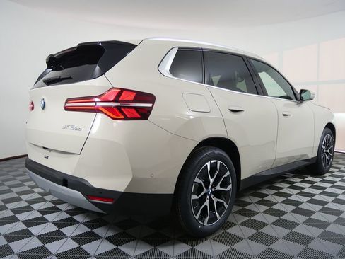 Used 2026 BMW X3 xDrive30 w/ Convenience Package image 3