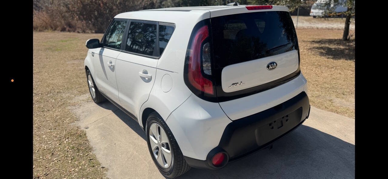 Used 2016 Kia Soul FWD image 4