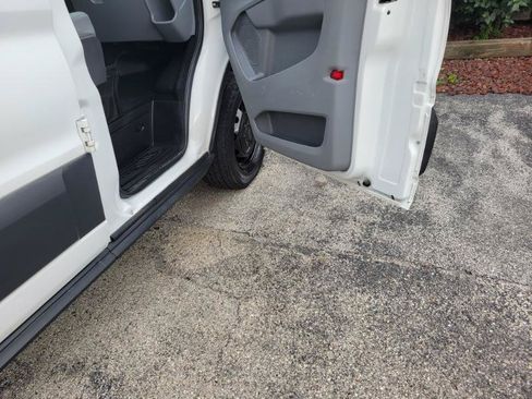 Used 2018 Ford Transit 350 XL RWD image 16