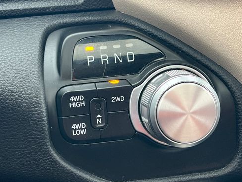 Used 2022 RAM 3500 Laramie image 22