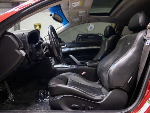 Used 2014 INFINITI Q60 Journey w/ Premium Package image 16