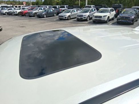 Used 2022 Honda Ridgeline Black Edition image 4