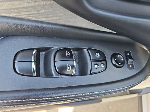 Used 2017 Nissan Murano Platinum w/ Platinum Technology Package image 28