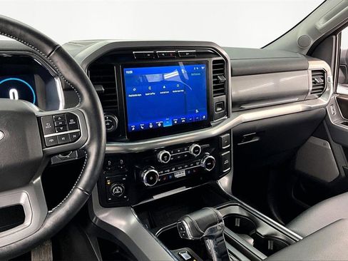 Used 2022 Ford F150 Lariat w/ Equipment Group 502A High image 6