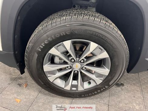 Used 2025 Chevrolet Equinox LT image 19