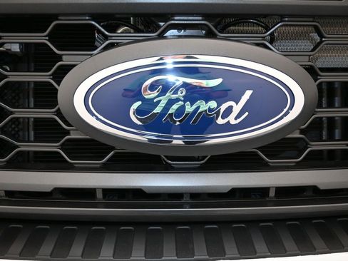 New 2026 Ford F350 XL w/ XL Chrome Package AWD/4WD image 24