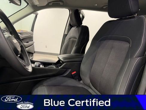 Used 2023 Jeep Grand Cherokee L Laredo AWD/4WD image 18