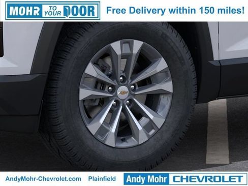 New 2026 Chevrolet Equinox LT w/ Safety and Technology Package FWD image 11