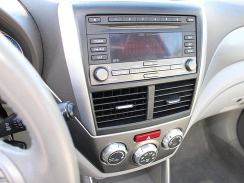 Used 2009 Subaru Forester 2.5X Limited image 14