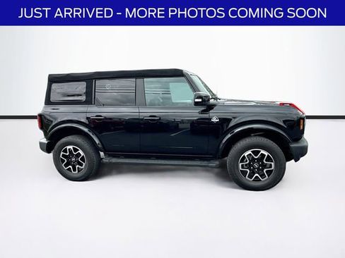Certified 2022 Ford Bronco Outer Banks AWD/4WD image 9