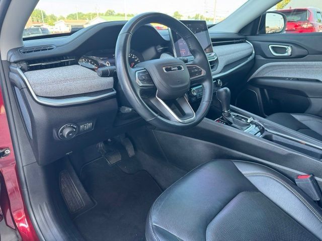 Used 2022 Jeep Compass Latitude AWD/4WD image 18