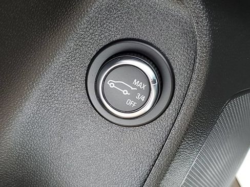 Used 2024 Buick Envista Sport Touring w/ Convenience I Package FWD image 29