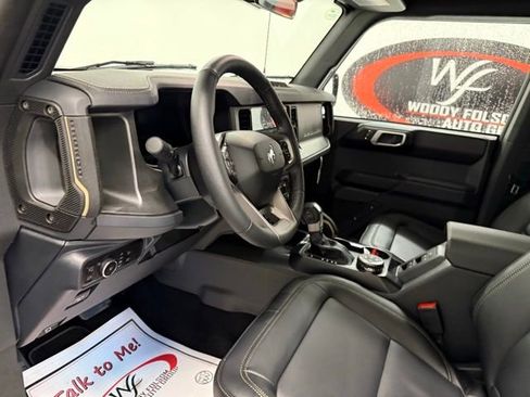 New 2025 Ford Bronco Badlands image 10