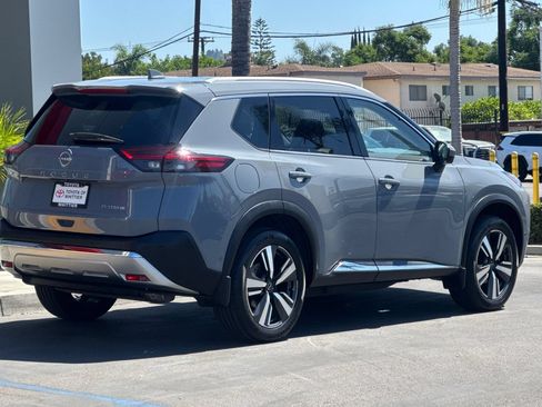 Used 2023 Nissan Rogue Platinum w/ Platinum Premium Package FWD image 5