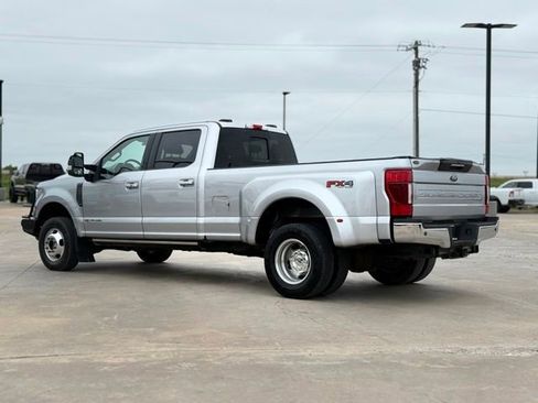 Used 2022 Ford F350 Lariat w/ Lariat Ultimate Package AWD/4WD image 5