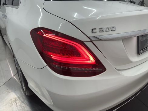 Used 2019 Mercedes-Benz C 300 Sedan image 25