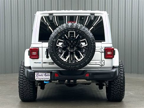 Used 2024 Jeep Wrangler Unlimited Rubicon 4xe image 4