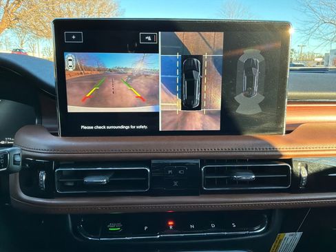 Certified 2023 Lincoln Nautilus Reserve image 29