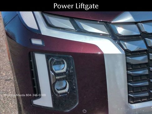 Used 2023 Hyundai Palisade Calligraphy w/ Winter Package image 11