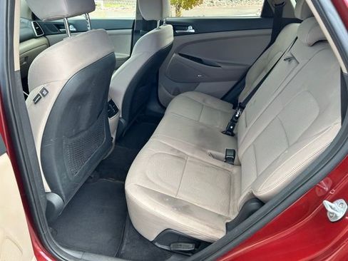Used 2019 Hyundai Tucson Sport image 26
