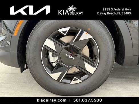 New 2026 Kia Sportage LX FWD image 29