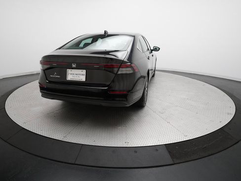 Used 2023 Honda Accord EX image 36