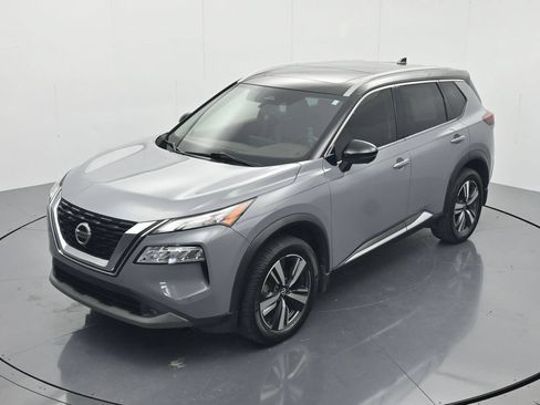 Used 2021 Nissan Rogue SL w/ Premium Package FWD image 30