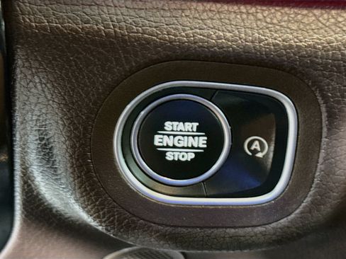 Used 2022 Mercedes-Benz GLE 350 w/ Premium Package image 20