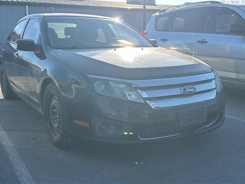Used 2011 Ford Fusion SE w/ 202A Rapid Spec Order Code image 3