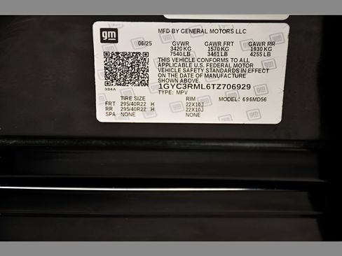 Used 2026 Cadillac Vistiq Platinum w/ LPO, Floor Liner Package AWD/4WD image 28