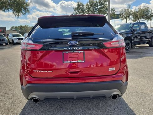 Used 2024 Ford Edge Titanium image 7