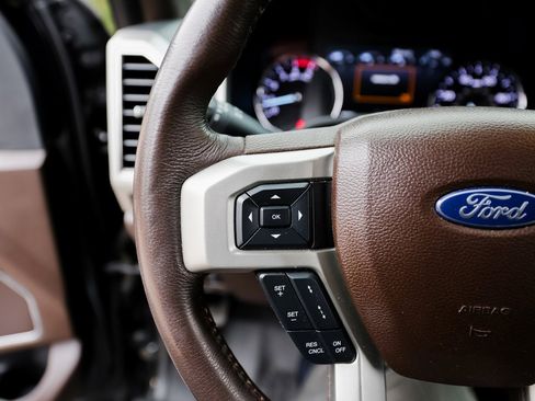 Used 2022 Ford F250 King Ranch w/ King Ranch Ultimate Package image 16