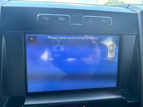 Used 2018 Ford F150 XLT w/ Equipment Group 302A Luxury AWD/4WD image 17