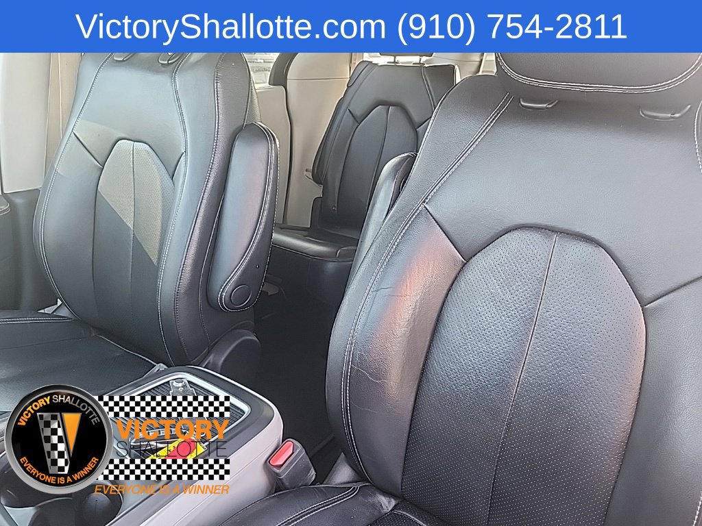 Certified 2022 Chrysler Pacifica Touring-L FWD image 22
