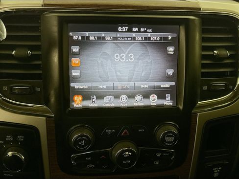 Used 2017 RAM 2500 Laramie w/ Convenience Group image 17