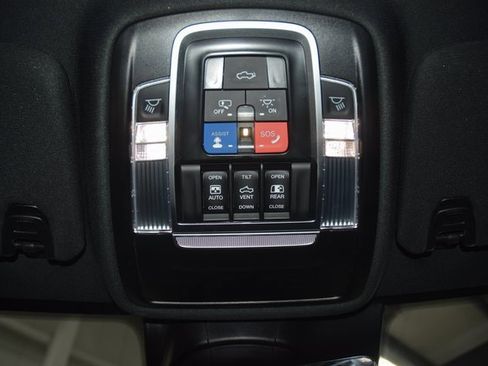 Used 2024 RAM 2500 Limited image 49