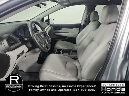 Used 2023 Honda Odyssey EX-L image 4