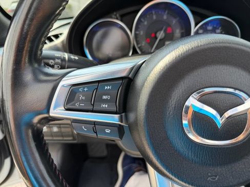 Used 2016 MAZDA MX-5 Miata Club RWD image 31
