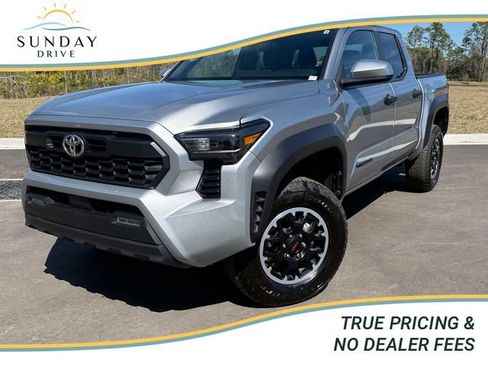 Used 2025 Toyota Tacoma TRD Off-Road image 1