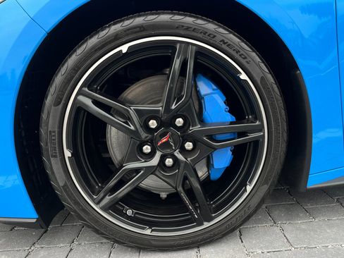Used 2023 Chevrolet Corvette Stingray Premium Conv w/ Z51 Performance Package image 48
