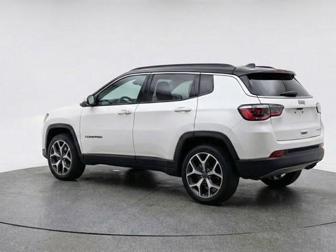 Used 2025 Jeep Compass Limited AWD/4WD image 6