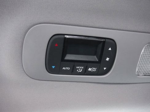 Used 2023 Honda Odyssey EX-L image 35