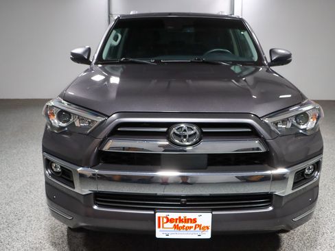Used 2022 Toyota 4Runner Limited AWD/4WD image 4