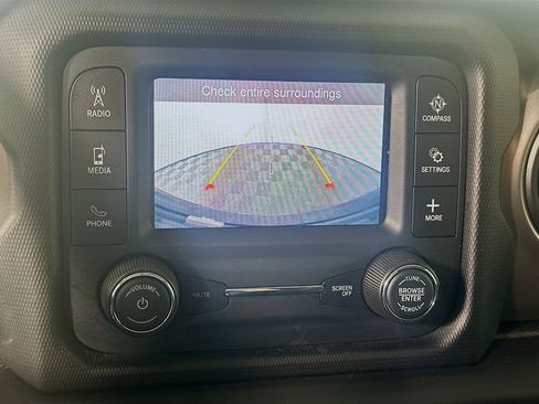 Used 2020 Jeep Wrangler Unlimited Sport image 13